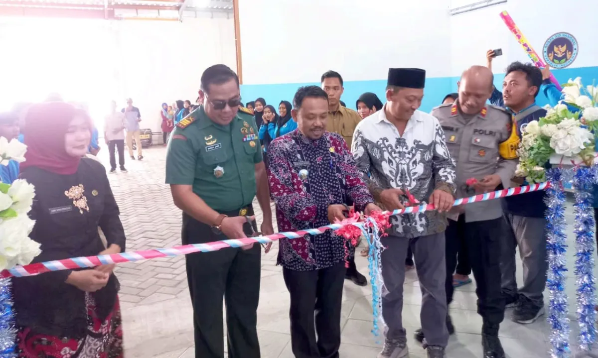 Dapur Makan Bergizi Gratis di Kreteranggon Lamongan Diresmikan, TNI Nyatakan Dukungan