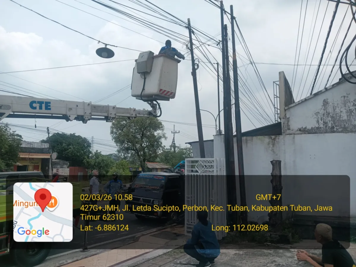 Satpol PP Tuban Ultimatum Provider Internet Tertibkan Kabel Semrawut