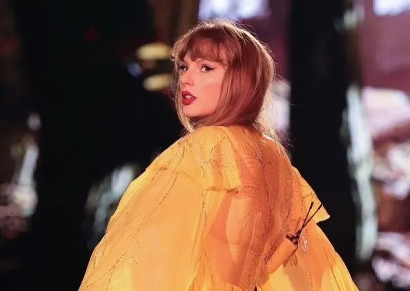 Taylor Swift Tuai Pujian atas Penyutradaraan Video Musik "Opalite"