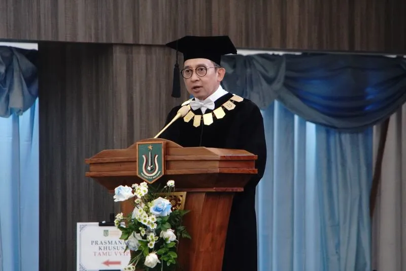 UNAS Anugerahkan Gelar Profesor Kehormatan kepada Menbud Fadli Zon, Soroti Peran Kampus dalam Diplomasi Kebudayaan