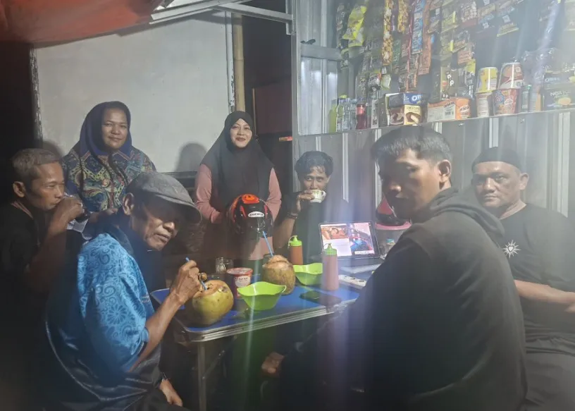 Warkop Yuliana di Tangerang Siap Sambut Menu Sahur Ramadan, Tawarkan Variasi Indomie hingga Helm untuk Mudik