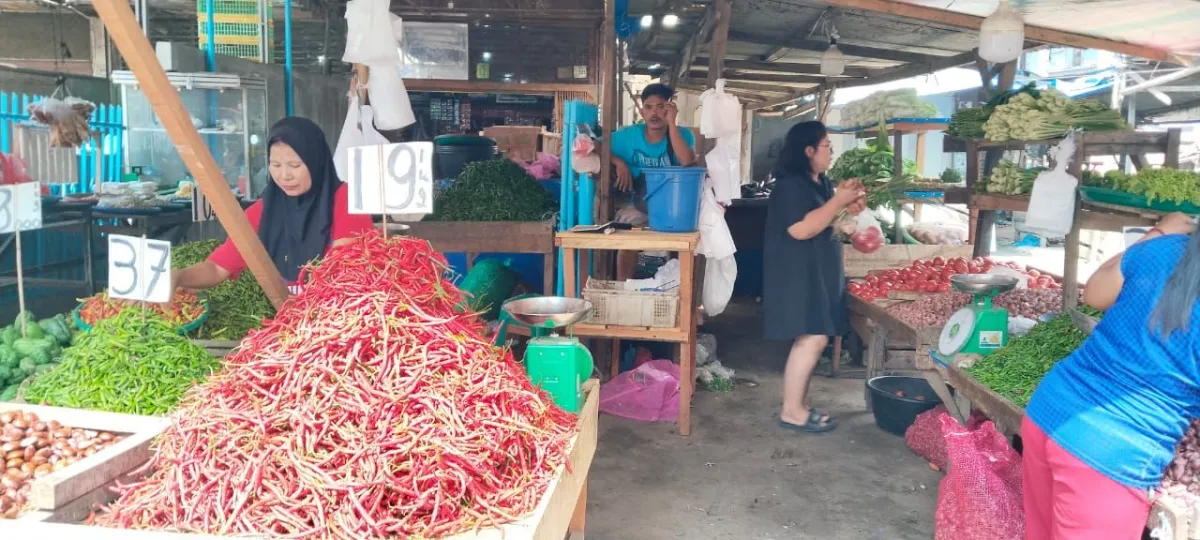 Banjir Tekan Produksi Cabai di Sumut, Sejumlah Harga Pangan Diproyeksikan Berfluktuasi