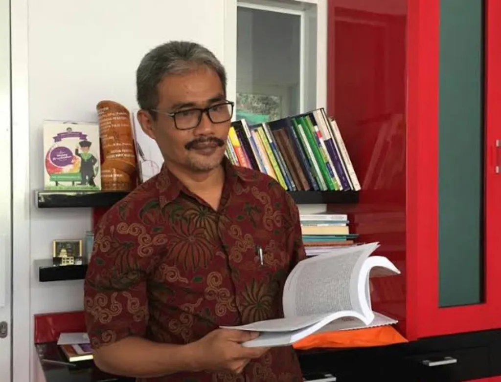 Cawe-cawe Politik Presiden Jokowi Picu Spekulasi dan Sorotan Etika