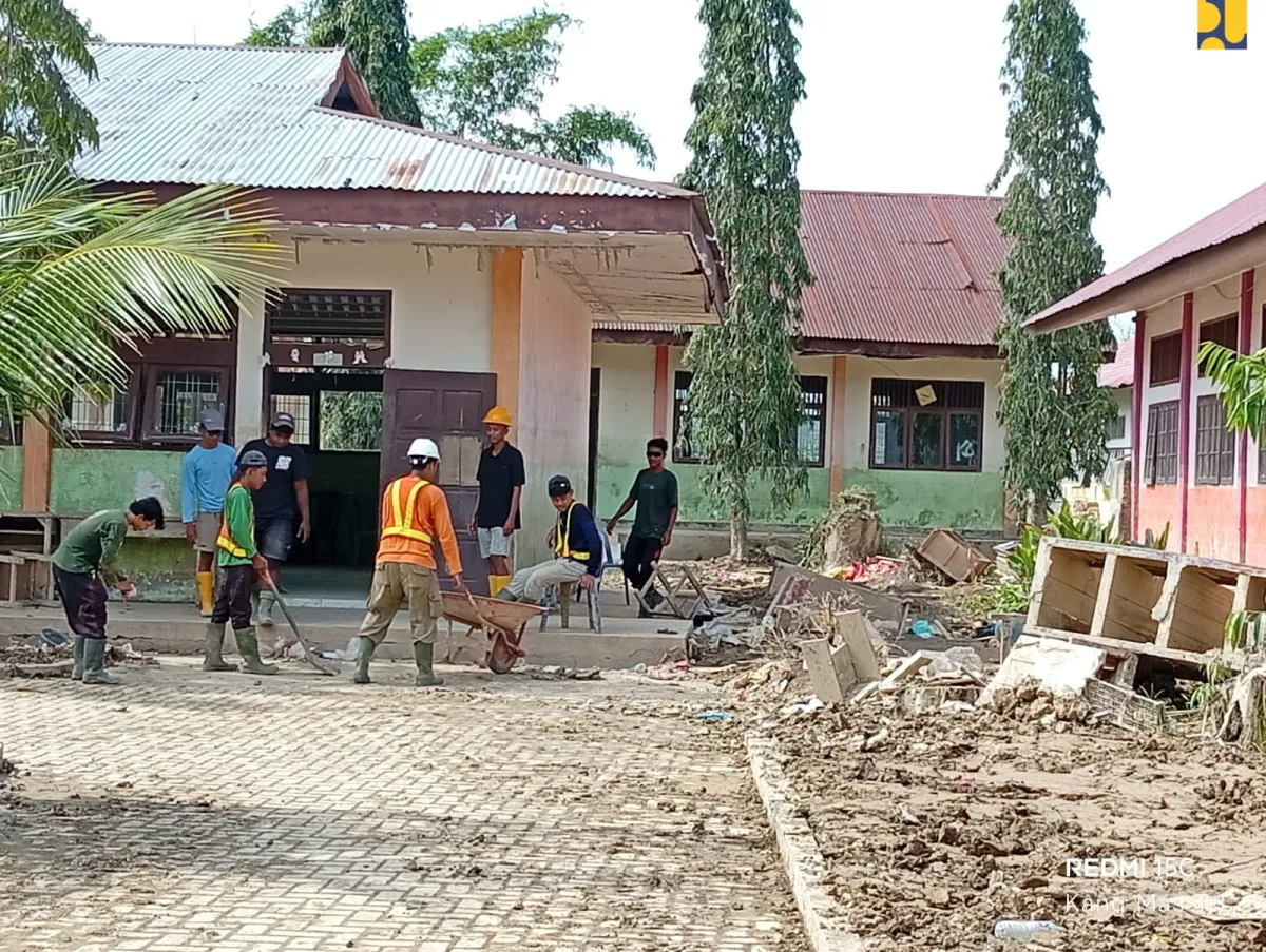 Kementerian PU Libatkan 44.954 Tenaga Kerja Lokal untuk Pemulihan Pascabencana di Sumatra