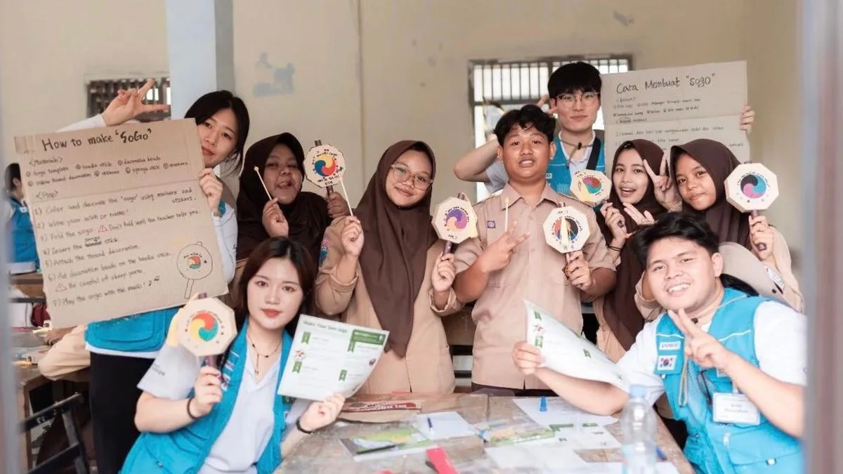 Sukarelawan Mahasiswa Korea Selatan Beri Edukasi Gizi dan PHBS di Sekolah Cilegon