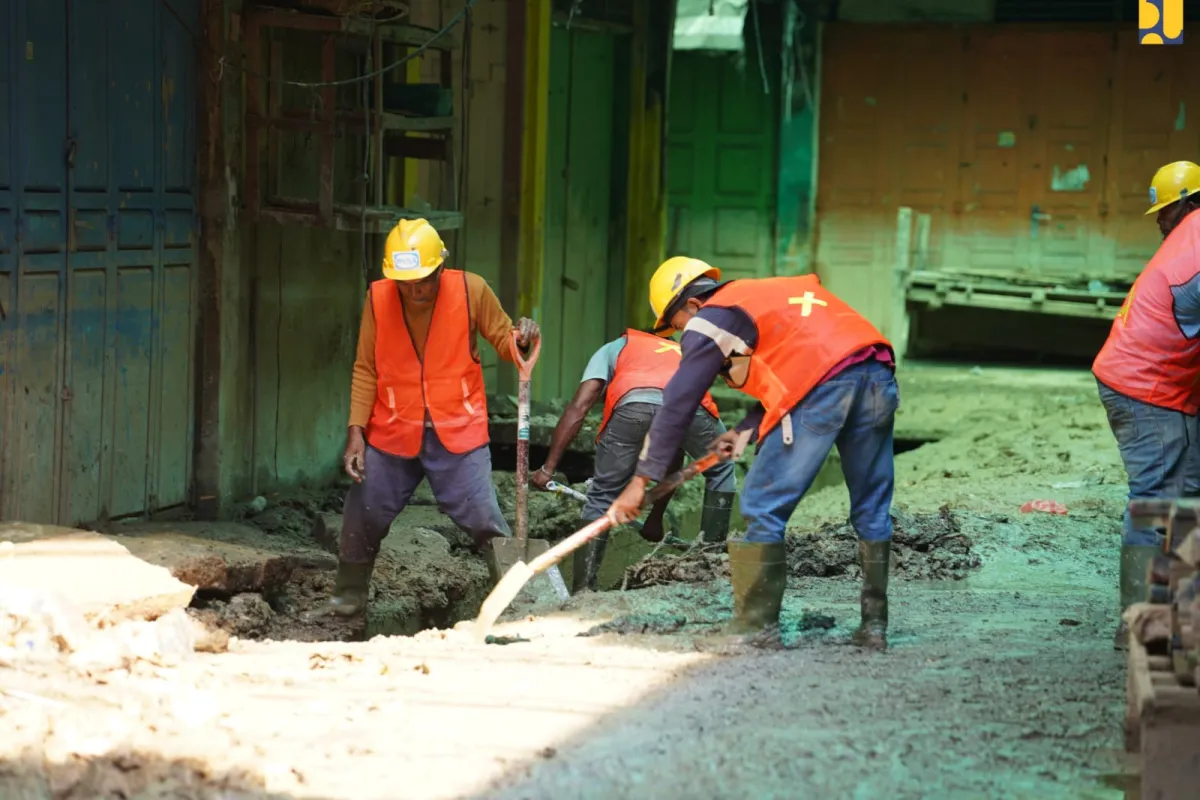 Padat Karya Kementerian PU Libatkan 44.954 Pekerja Lokal untuk Pemulihan Pascabencana di Sumatera