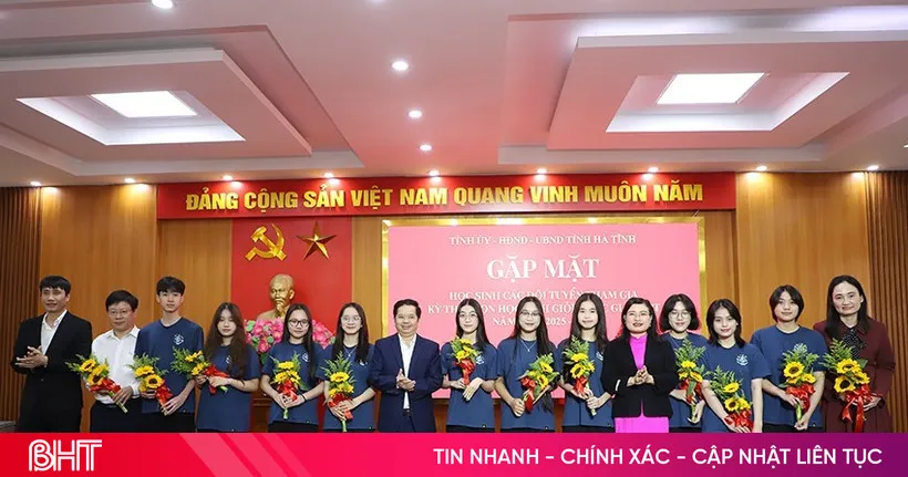 Ha Tinh Raih 85 Penghargaan di Ujian Siswa Berprestasi Nasional