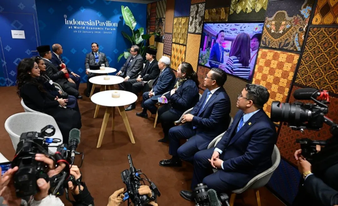 Usai Pidato di WEF Davos 2026, Presiden Prabowo Kunjungi Paviliun Indonesia dan Nikmati Kopi Nusantara