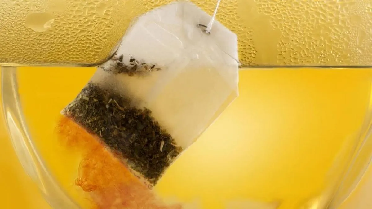 Dokter Jelaskan Risiko Merendam Teh Celup Terlalu Lama