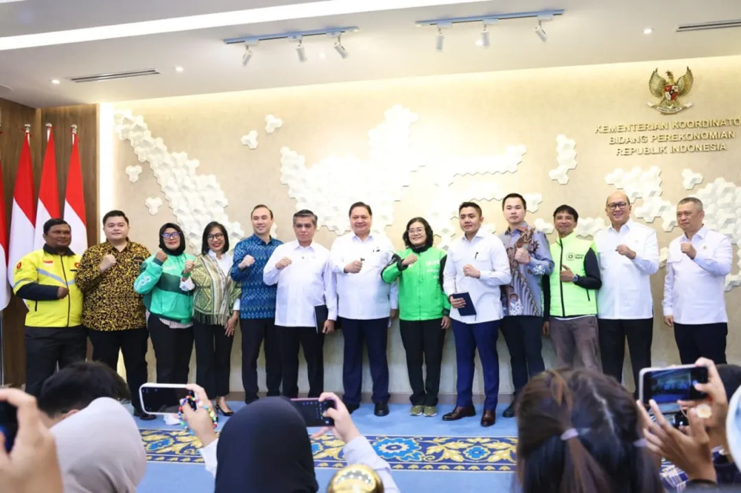 Menaker Minta Perusahaan Aplikasi Transparan dalam Perhitungan Bonus Hari Raya untuk Ojol 2026