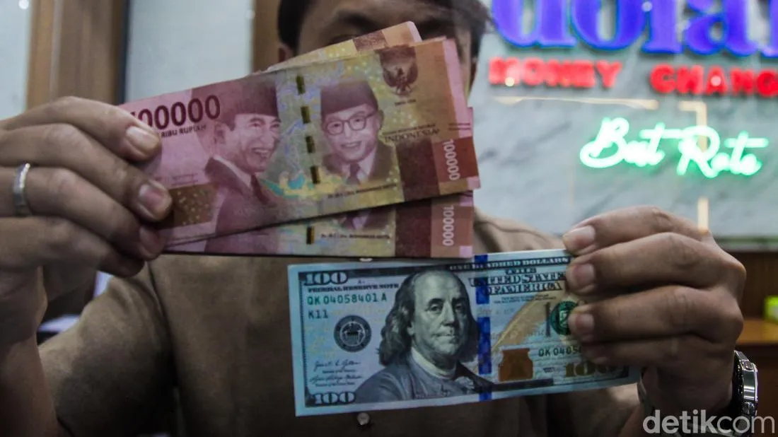 Dolar AS Menguat ke Rp 16.800-an, Rupiah Tertekan di Tengah Ketidakpastian Global
