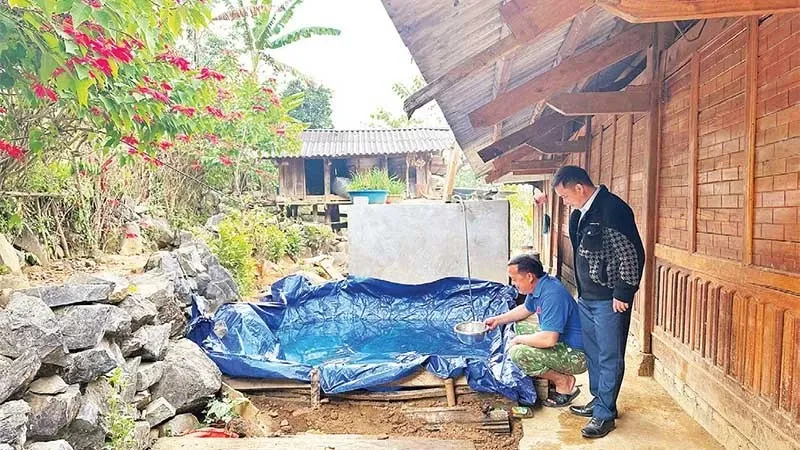 Dukungan Bibit, Ternak, dan Penyuluhan Bantu Warga H’Mông di Sính Phình Keluar dari Kemiskinan