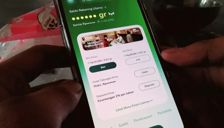 Nasabah Pegadaian Makassar Manfaatkan Aplikasi Tring! untuk Tabungan Emas dan Pembayaran Tagihan