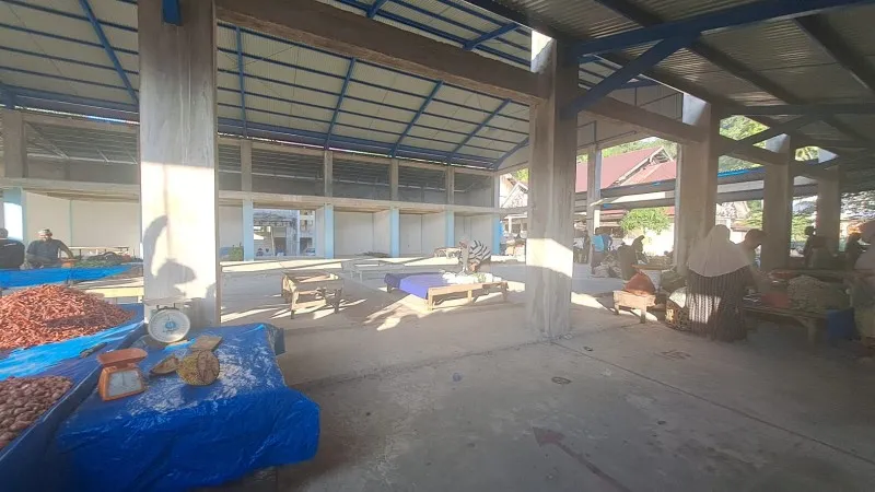 Pedagang Sayur Keluhkan Kios Baru Pasar Inpres Tapaktuan Terlalu Sempit