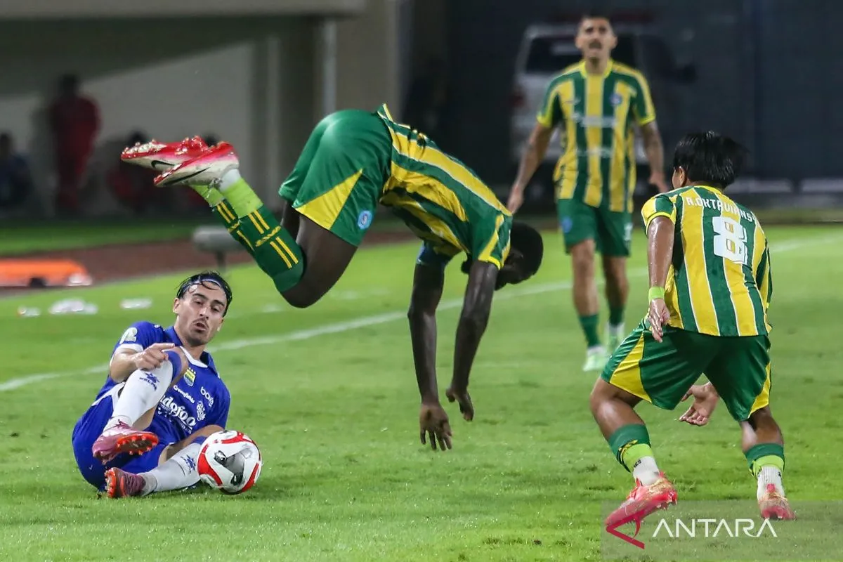 Jadwal Pekan ke-18 Super League: Persib Jamu PSBS, Persija Hadapi Madura United