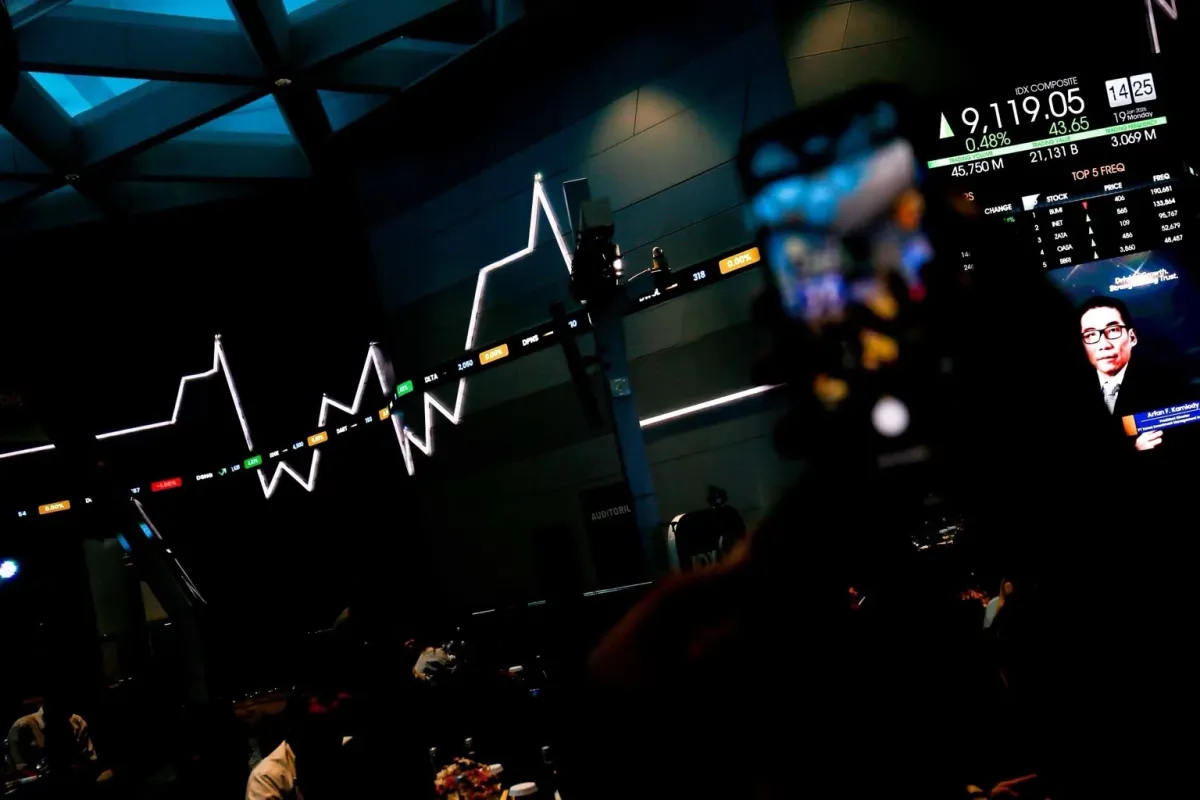 IHSG Naik ke 9.045 Meski Asing Masih Net Sell, Saham Asuransi dan Energi Menguat