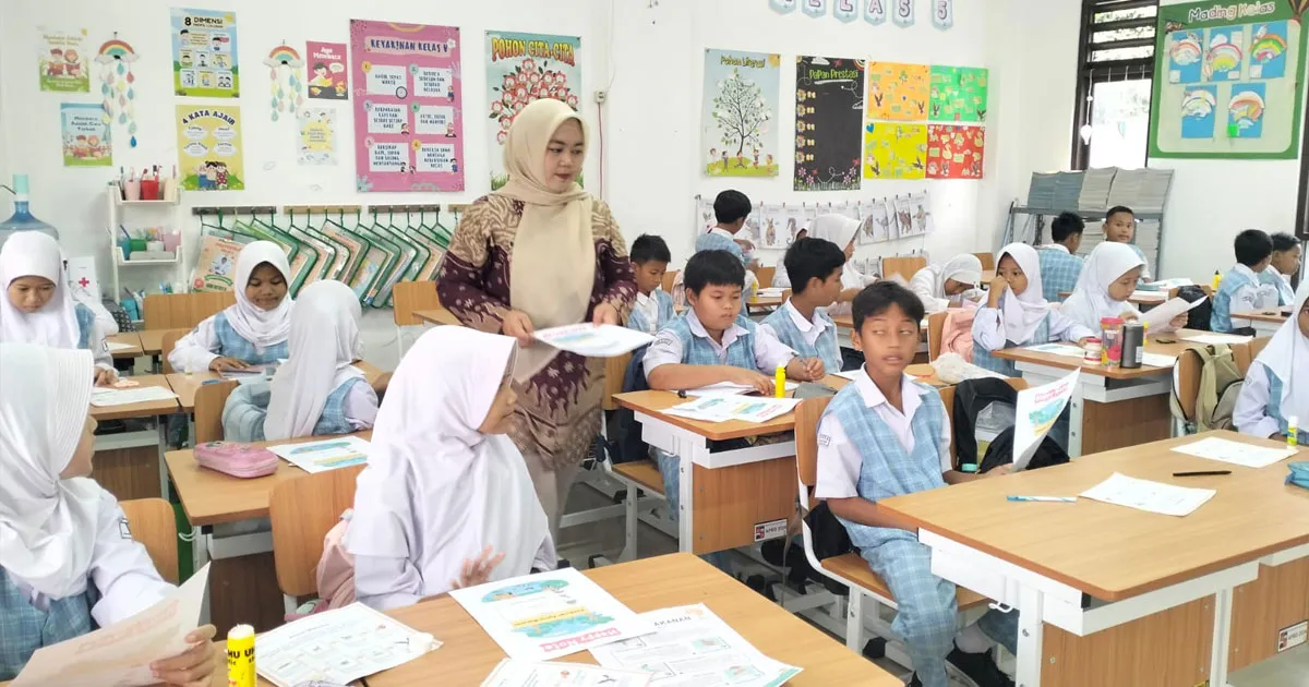 Mendikdasmen: Revitalisasi Satuan Pendidikan 2025 Ditargetkan Rampung 98 Persen, Sasar Wilayah 3T