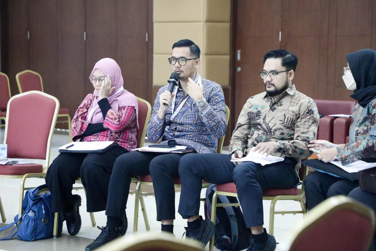 Kemensetneg Tutup Pelatihan Negosiasi, Diplomasi, dan Public Speaking bagi Analis Kerja Sama
