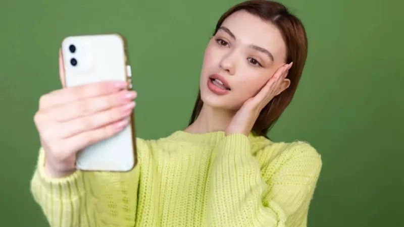 Tren Nostalgia “2026 is the New 2016” Ramai di Media Sosial, Ini Ide Caption Bahasa Inggris untuk Instagram dan TikTok