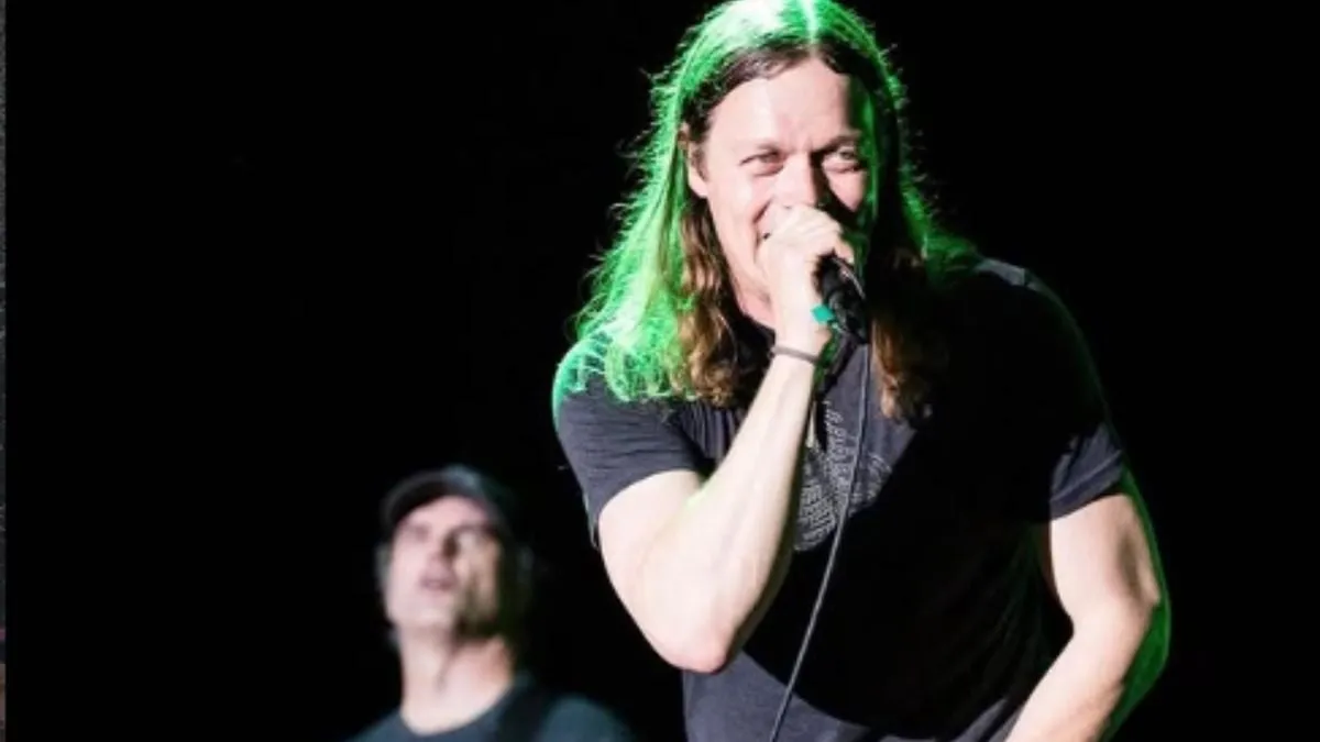 Vokalis 3 Doors Down Brad Arnold Meninggal Dunia pada Usia 47 Tahun