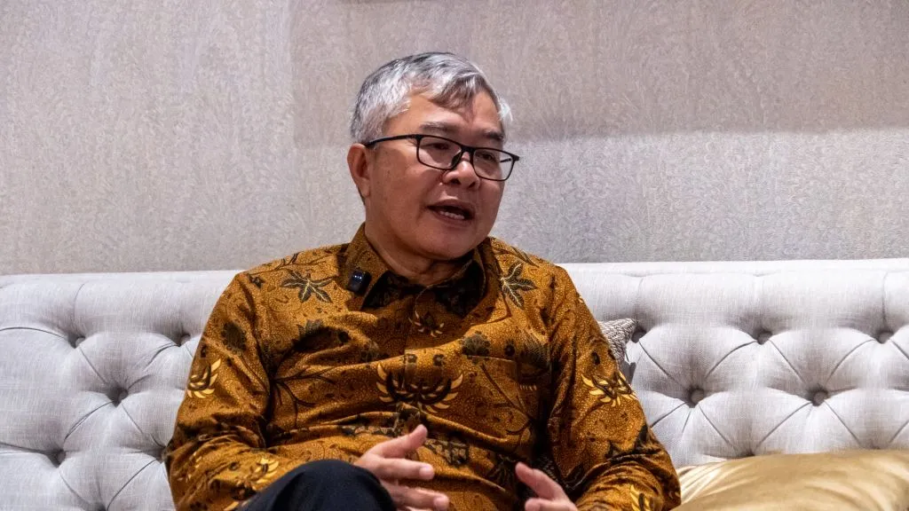 Rupiah Mendekati Rp17.000 per Dolar AS, Prasasti Soroti Kelangkaan Dolar dan Ekspektasi Investor