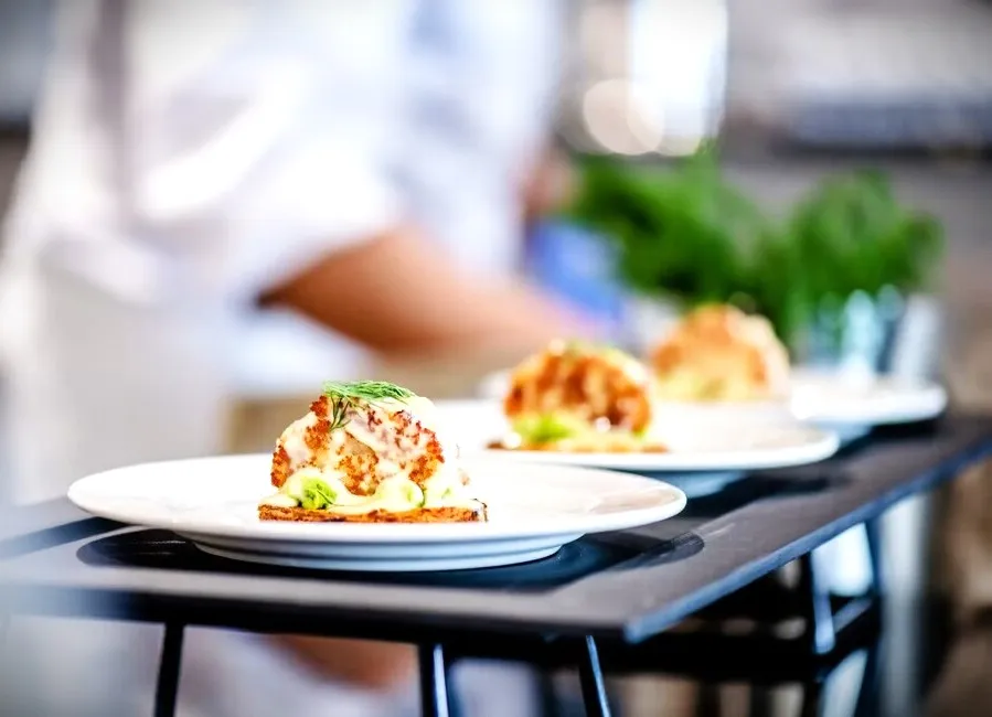 Membidik Gen Z di Bisnis Kuliner: Strategi dari Visual hingga Komunitas