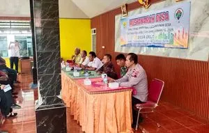 Polsek Tawangharjo Hadiri Musyawarah Serah Terima Dana Desa di Selo untuk Perkuat Transparansi