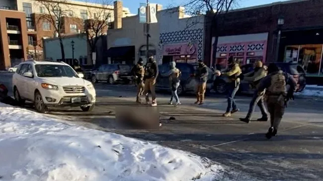 Video Perlihatkan Insiden Penembakan oleh Agen Federal di Minneapolis di Tengah Protes Penegakan Imigrasi