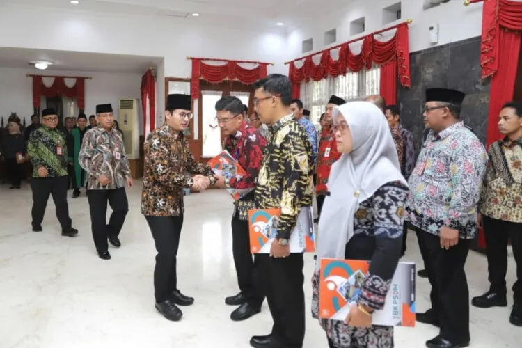 Bupati Trenggalek Lantik Pejabat Dispora, Tekankan Penguatan Agenda Kepemudaan Berbasis Kapabilitas