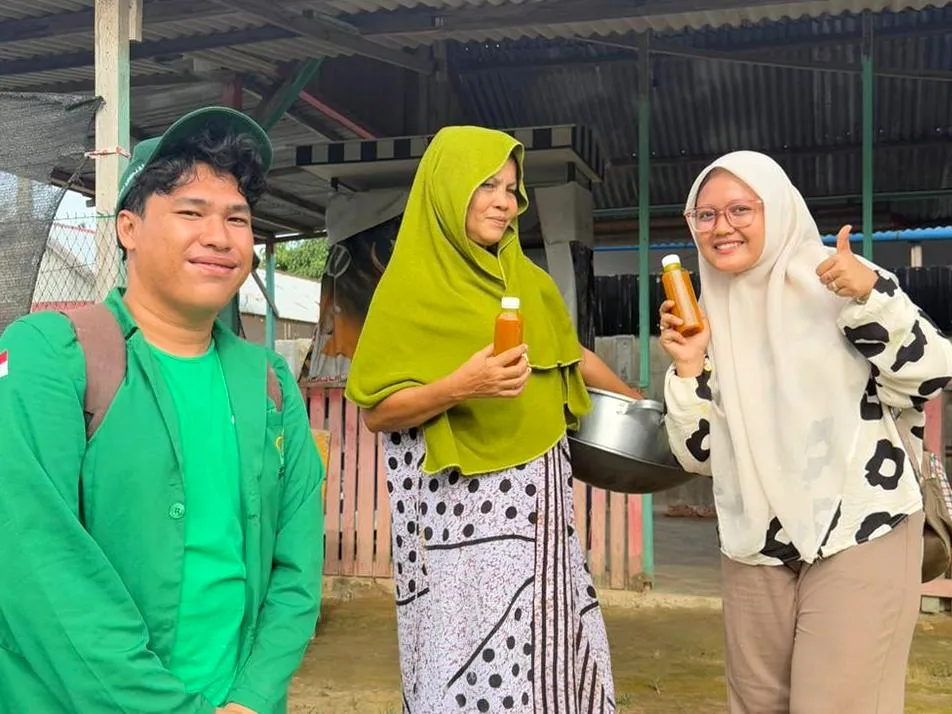 Mahasiswa KKN Unimal Olah Rimpang Jadi Jamu Tradisional di Desa Tanoh Anoe