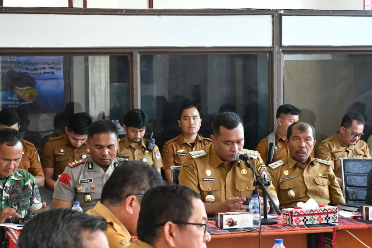 Bupati Toba Pimpin Rapat Koordinasi Bahas Agenda Pembangunan Daerah