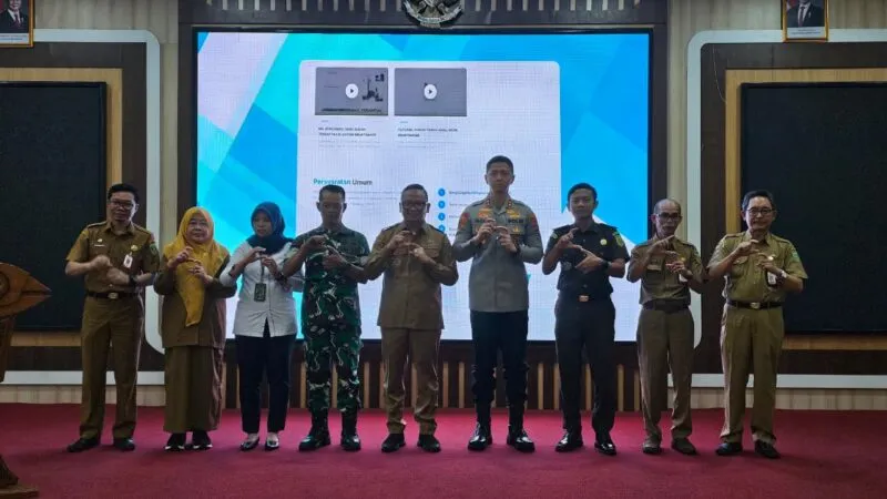 Pemkab Tabalong Luncurkan Aplikasi SmartNaker dan Jalin Kesepakatan Program Pemagangan dengan Dunia Usaha