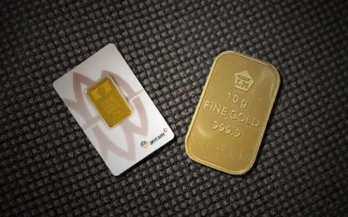 Harga Emas Antam Stabil, Galeri24 Naik pada Akhir Pekan