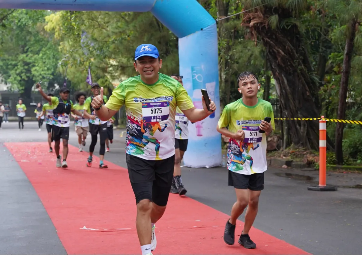 Lebih dari 500 Pelari Meriahkan GMC Runniversary di Kampus UGM