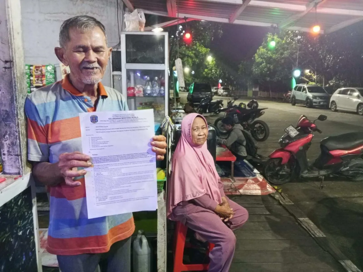 Kafe di Bontang Kuala Tetap Buka usai Tarawih Tanpa Musik