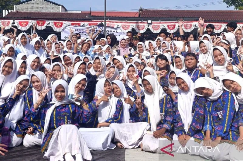 Kotawaringin Timur Ikut Aksi Pemecahan Rekor MURI Edukasi Gizi Serentak di Sekolah