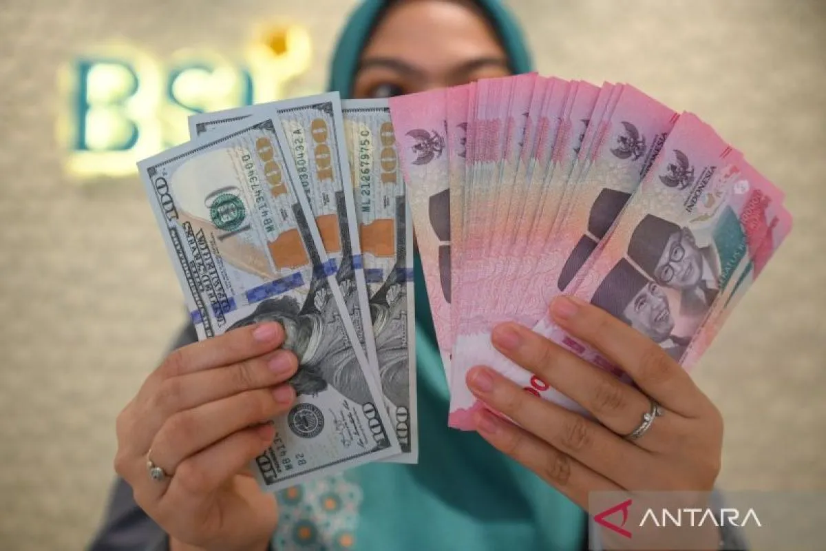 Rupiah Menguat pada Pembukaan Perdagangan Jumat Pagi ke Rp16.847 per Dolar AS