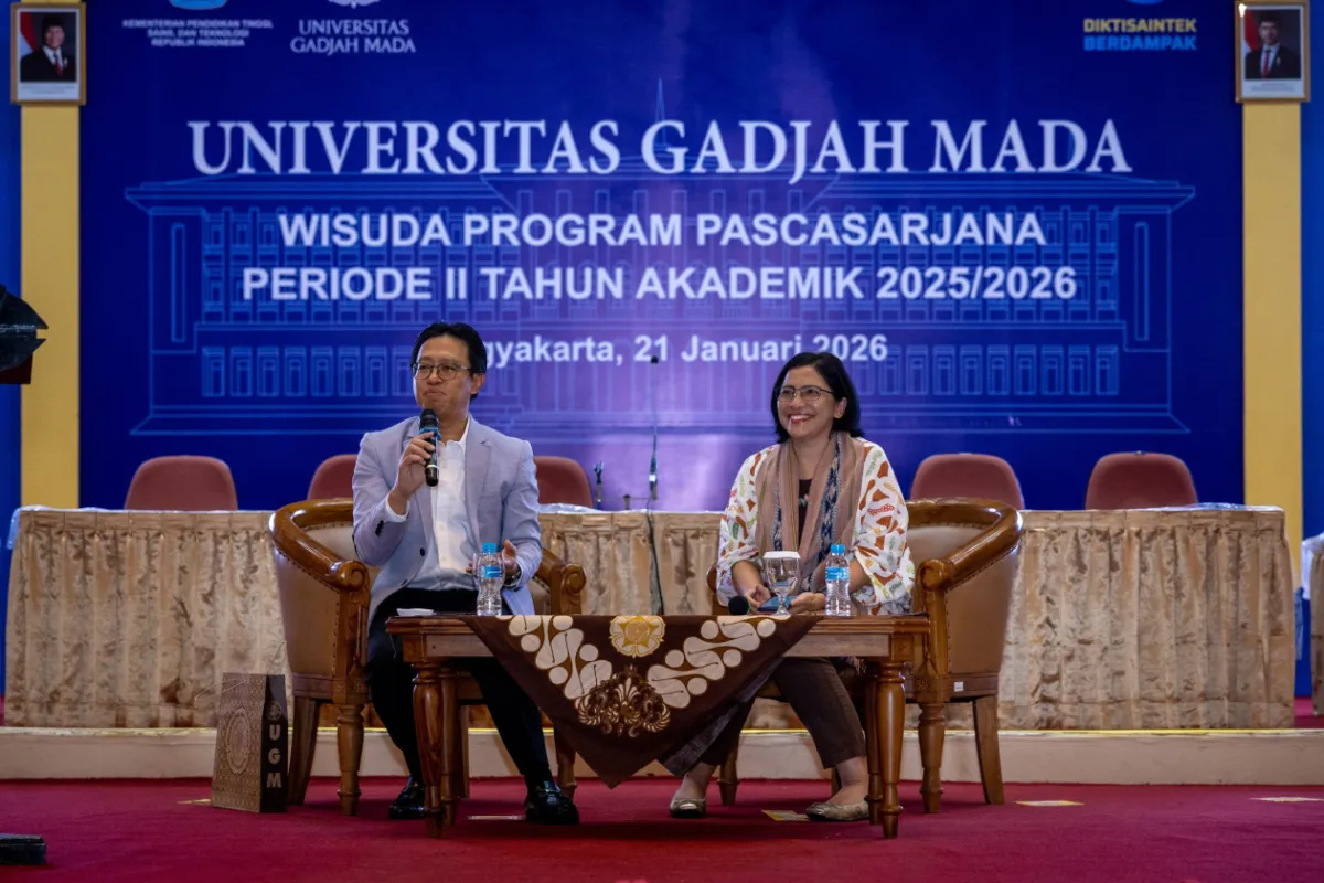 Direktur Keuangan Pertamina Hulu Energi Bayu Kusuma Dewanto Bagikan Kiat Bangun Karier kepada Calon Lulusan Pascasarjana UGM