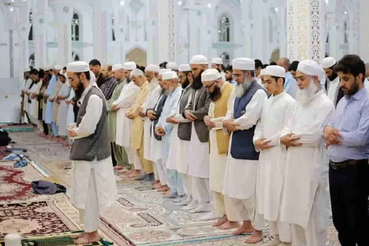 Jadwal Sholat Kabupaten Bandung, Minggu 25 Januari 2026