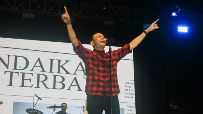 Vokalis Band Element Lucky Widja Meninggal Dunia