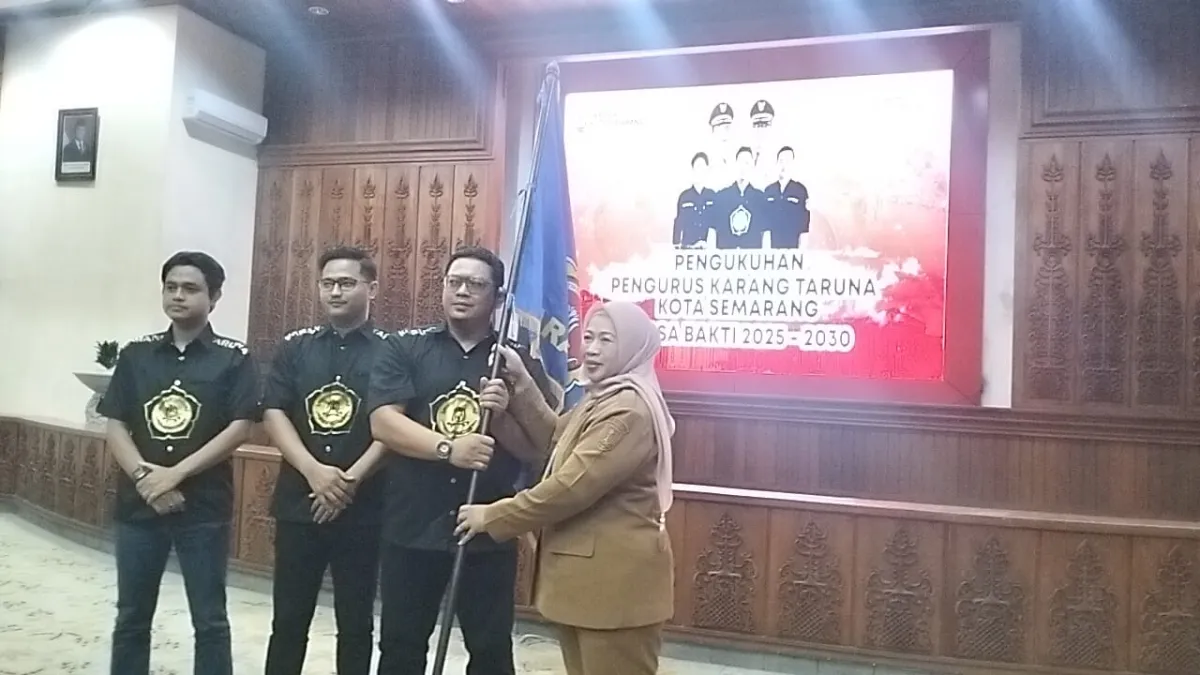 Pengurus Karang Taruna Kota Semarang 2025–2030 Dikukuhkan, Fokus Tangani Isu Sosial hingga Tingkat Kelurahan