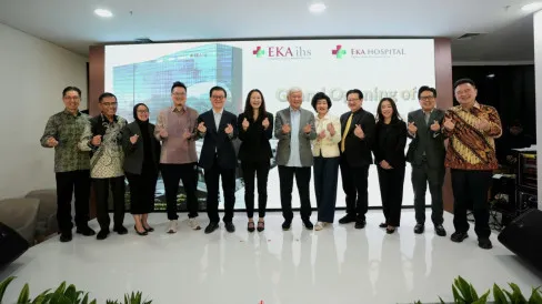 Eka Hospital Resmikan Cabang ke-9 di MT Haryono, Perkenalkan Robot Bedah Da Vinci Xi