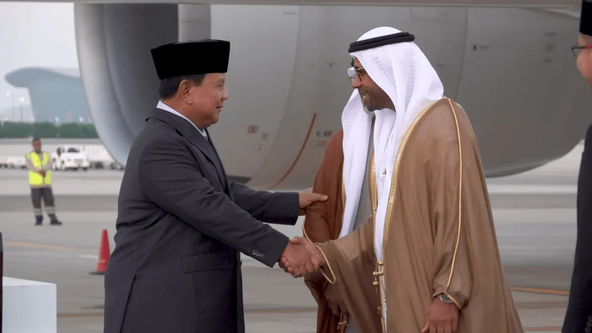 Prabowo Tiba di Abu Dhabi, Dijadwalkan Bertemu Presiden PEA Sheikh Mohammed bin Zayed