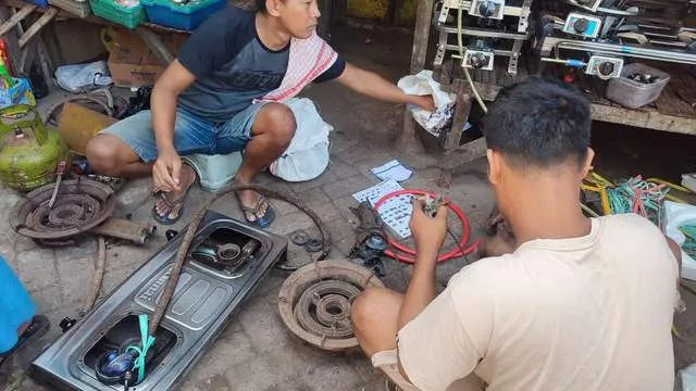 Jasa Servis Kompor Gas di Pasar Anom Baru Sumenep Jadi Andalan Warga