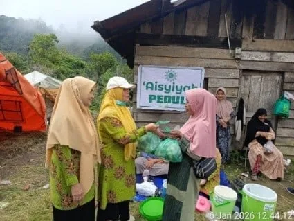 Majelis Kesehatan PP ‘Aisyiyah Salurkan Bantuan Gizi untuk Kelompok Rentan Terdampak Bencana di Aceh dan Sejumlah Wilayah Sumatera