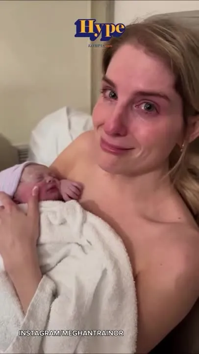 Meghan Trainor dan Daryl Sabara Sambut Kelahiran Anak Ketiga Lewat Ibu Pengganti