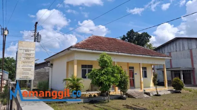 Pemdes Plosorejo Blora Jalankan PKTD dan Perkuat Transparansi Dana Desa Lewat Banner Infografis