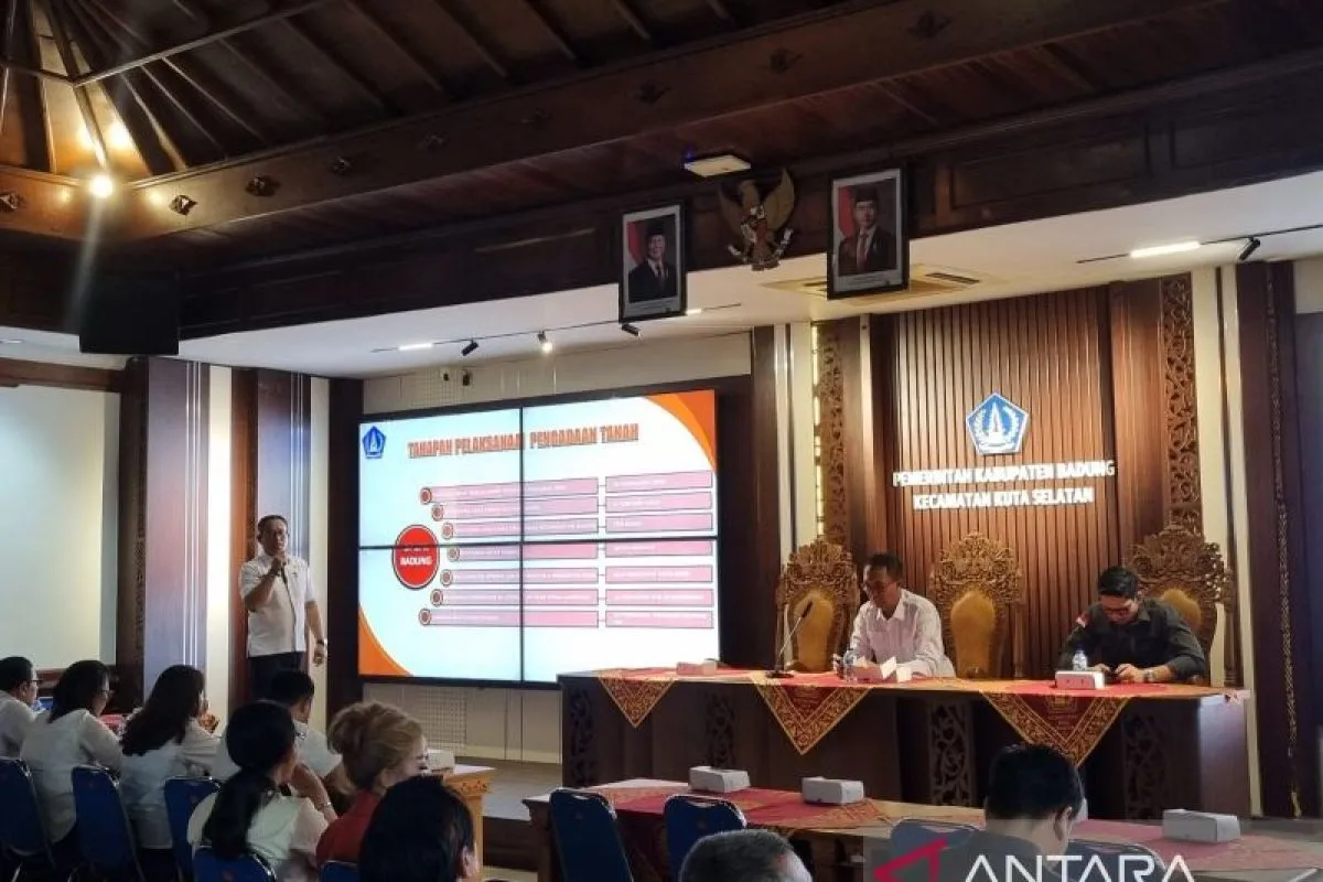 Pemkab Badung Prioritaskan Pembangunan Jalan, Dorong Proyek Jalan Lingkar Selatan untuk Atasi Kemacetan