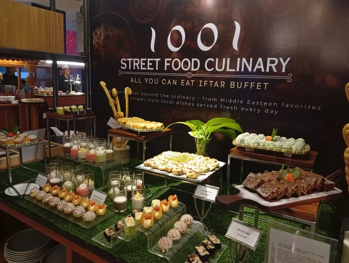 Ramadan 2026, Mercure Jakarta Cikini Hadirkan Iftar Buffet Bertema ‘1001 Street Food’