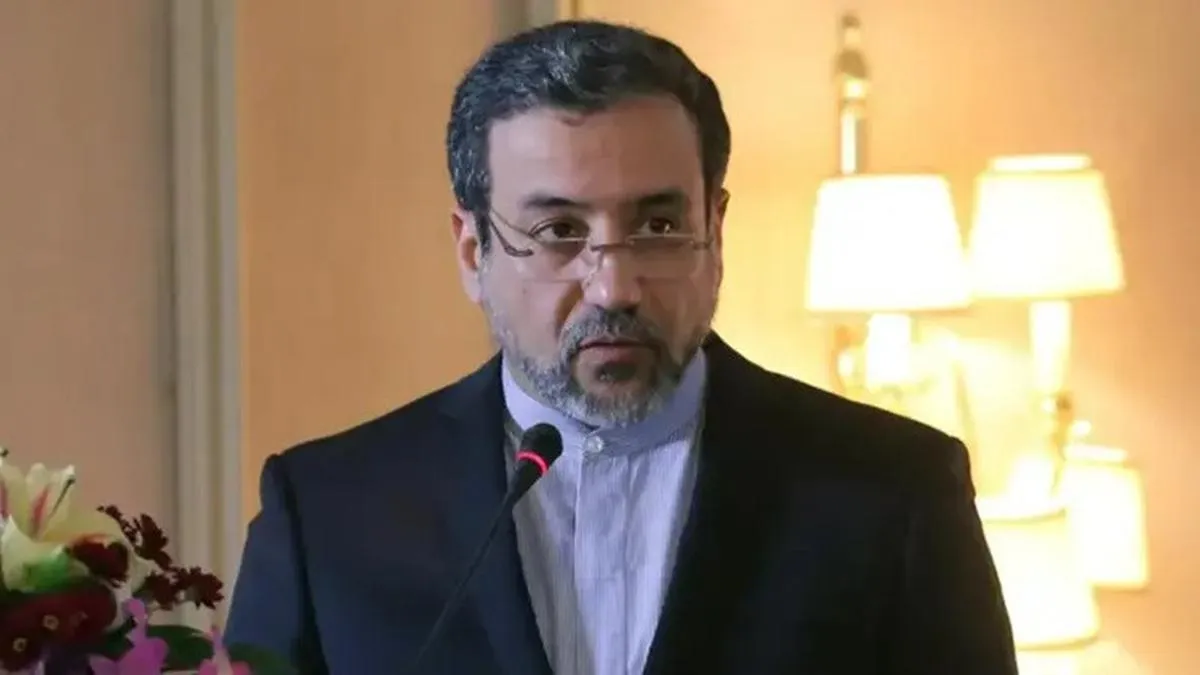 Iran Tegaskan Program Rudal Tak Masuk Agenda Perundingan dengan AS, Trump Pamer Kekuatan Lewat Kapal Induk